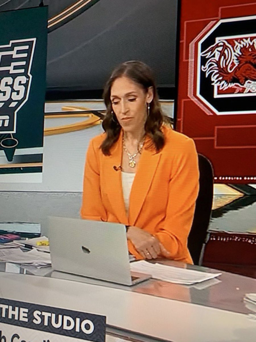 Cockadoodle Boo ♥️ tweet media