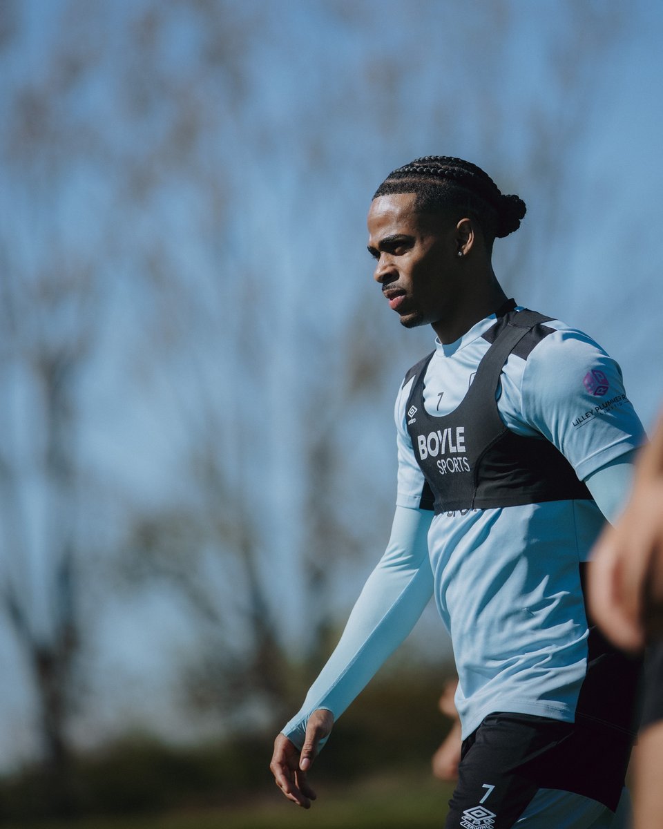 West Ham United tweet media