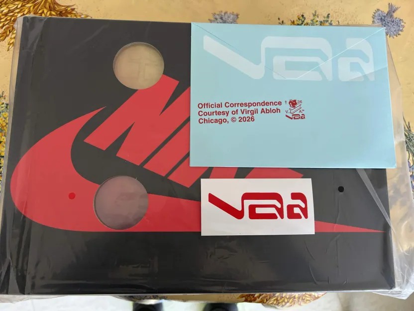 Five élément tweet media