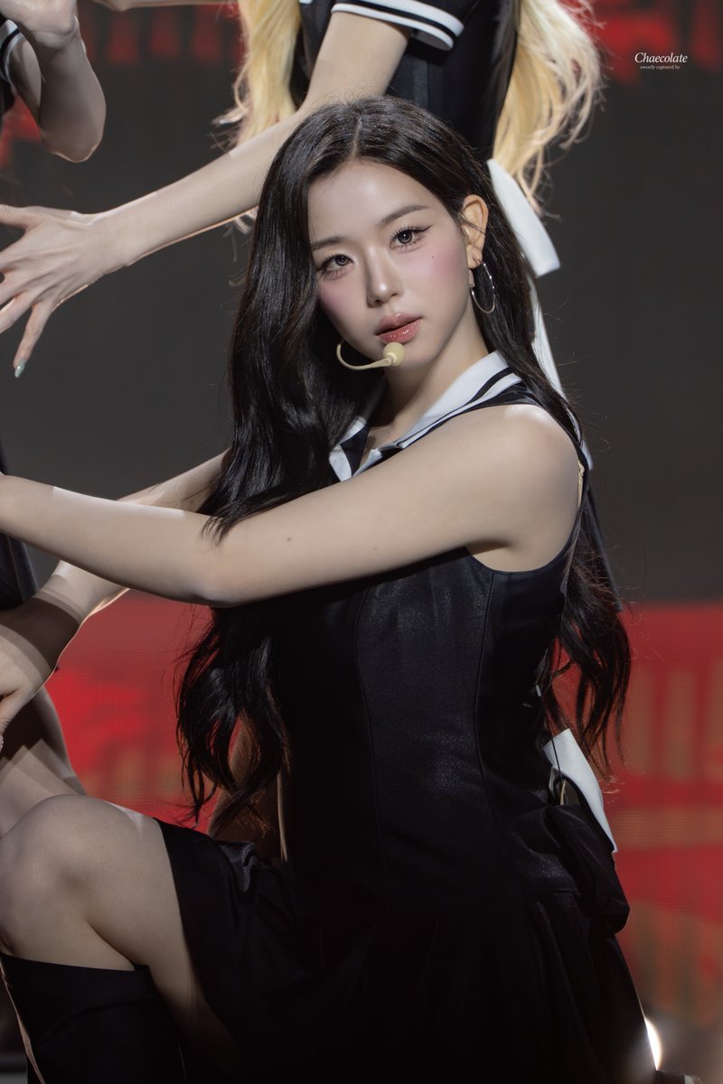 Chaecolate tweet media