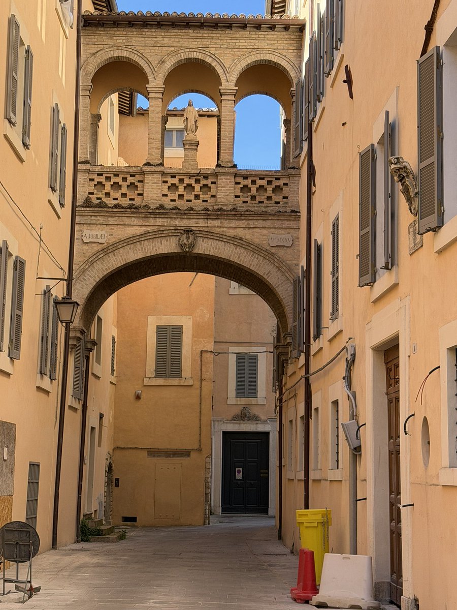 Gloria  C. tweet media