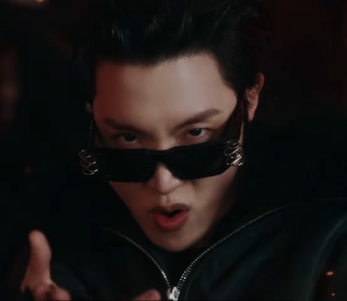 sah⁷ 🪭 tweet media