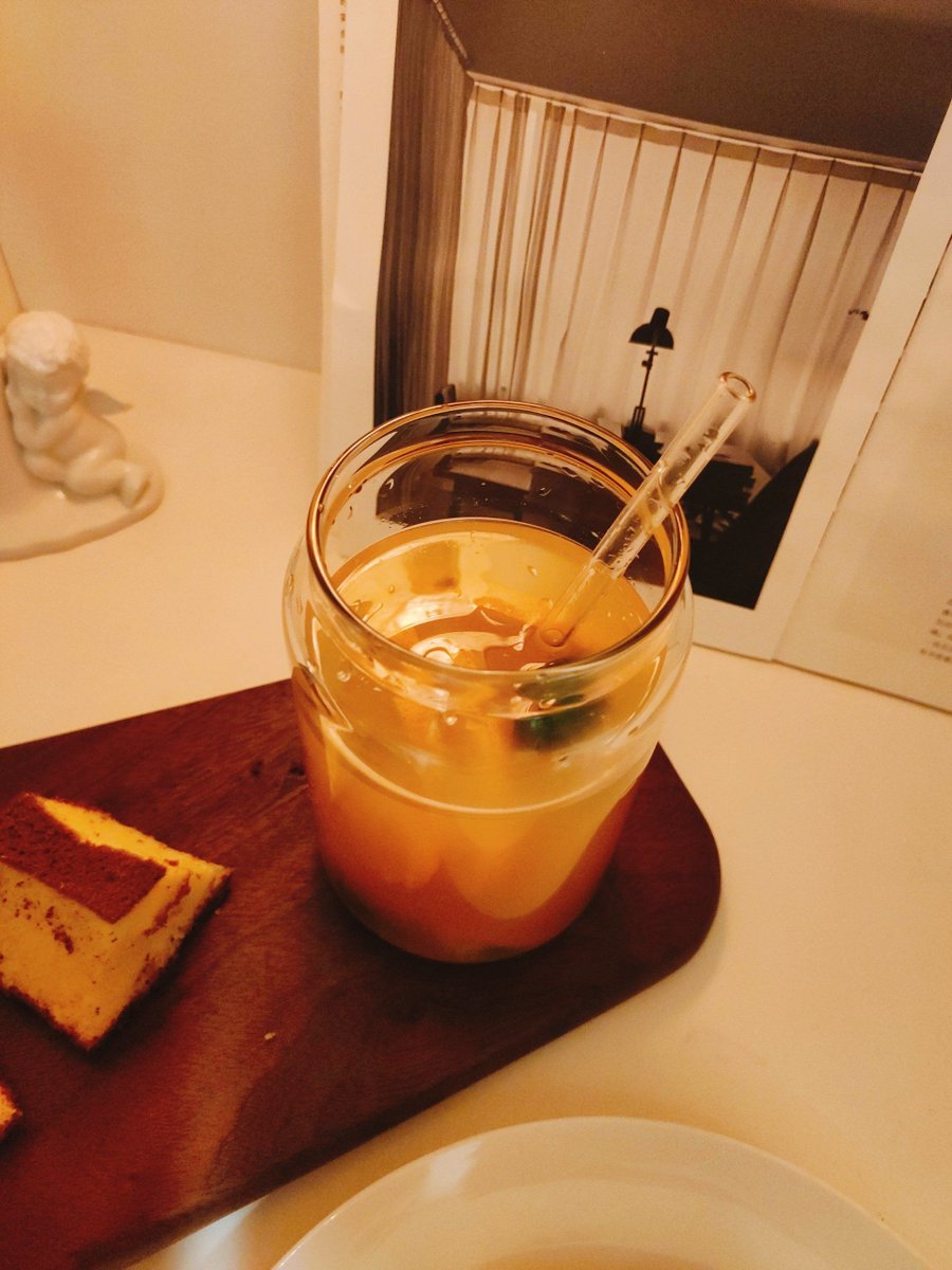 andrea samaniego tweet media