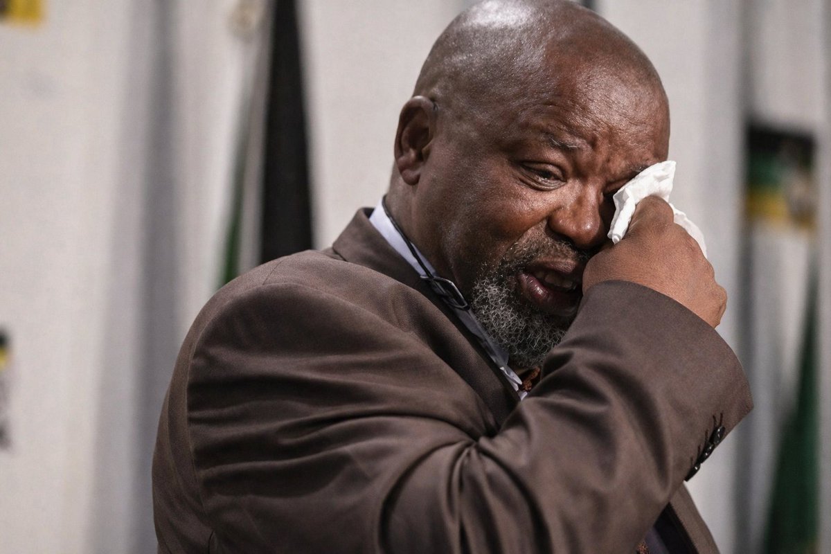 RISE.NDREBUILD💪🫥☀️🌕 tweet media