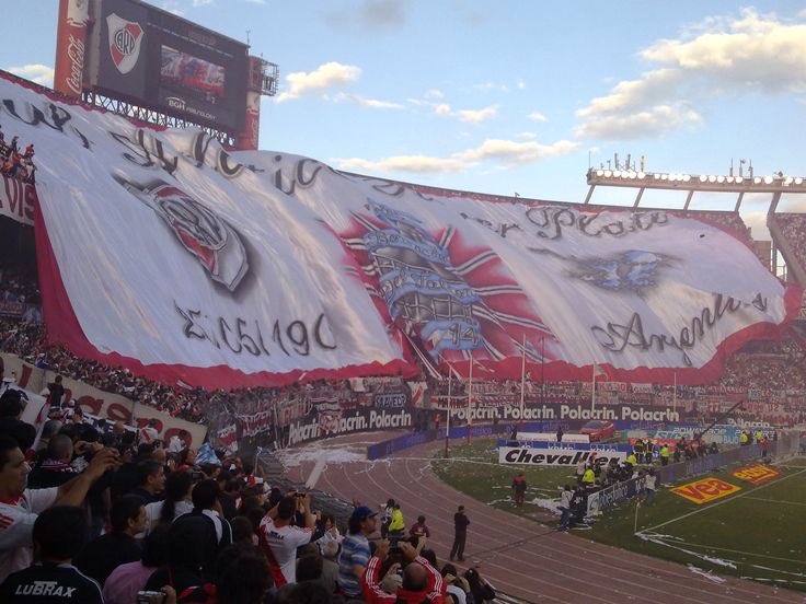 BP_1901_'s tweet photo. @santigrizas19 Se puede empezar a hacer campaña para que vuelvan en el superclásico? https://t.co/luU7goZhqU
