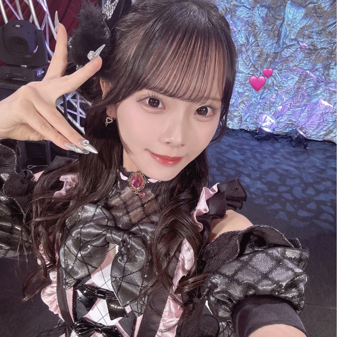 ames ٩(^ᗜ^ )و tweet media