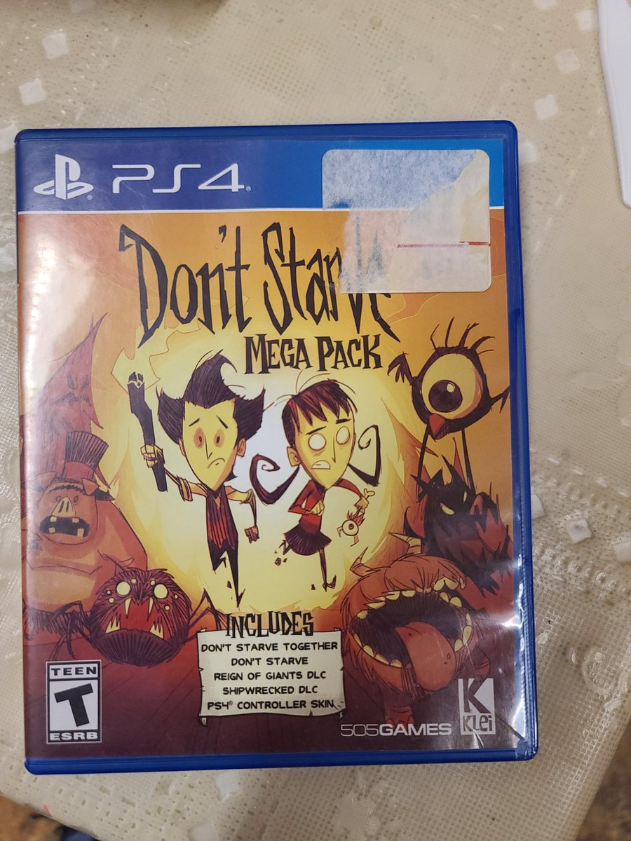 thefoxden tweet media