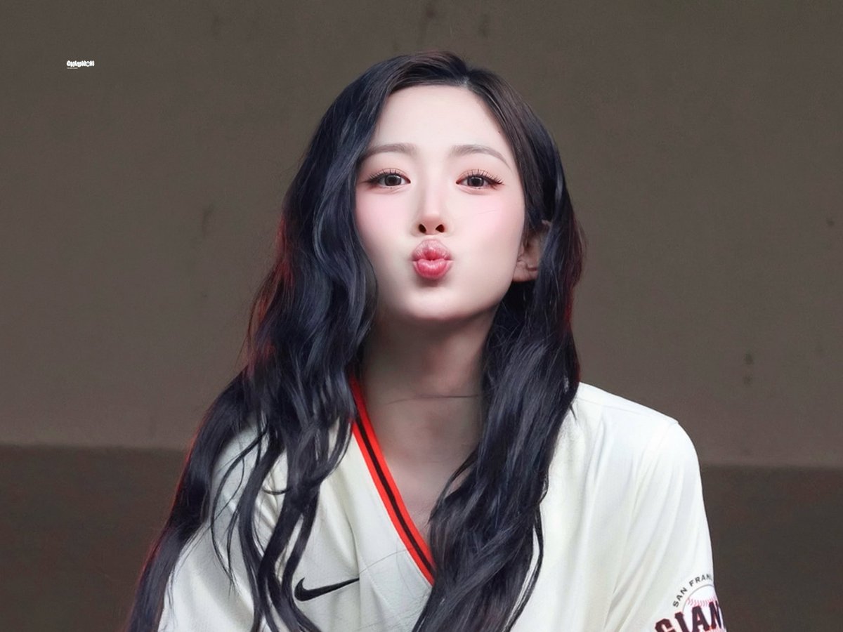 온리원☀️ tweet media