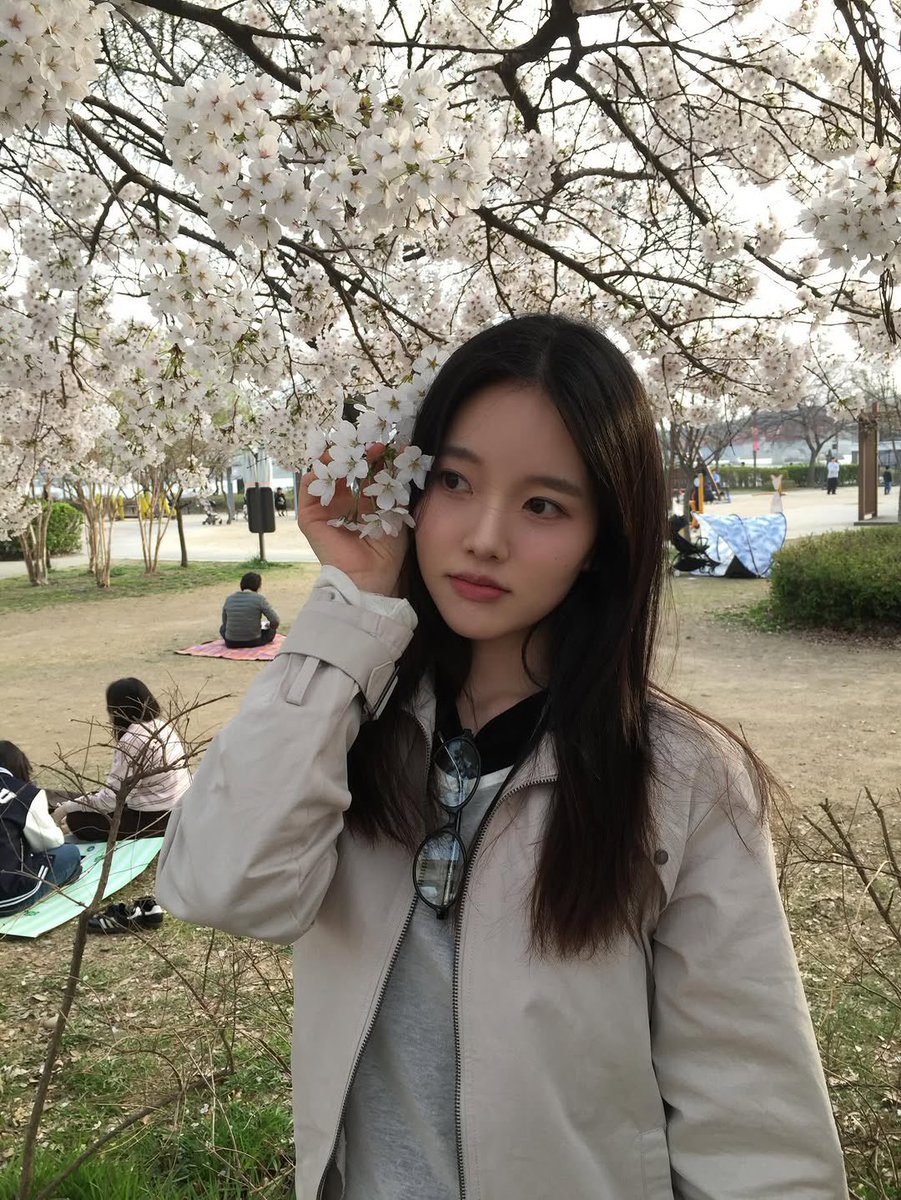 Daileee Space Station 🪐 tweet media