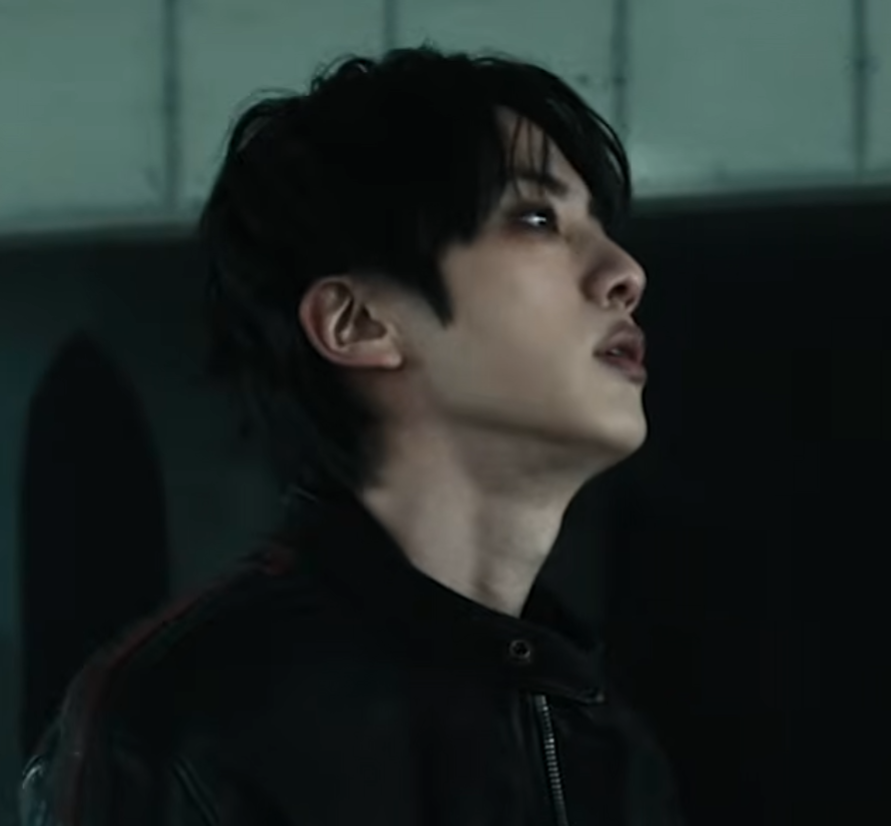 jojo⁷ is seeing bts 🪭 tweet media