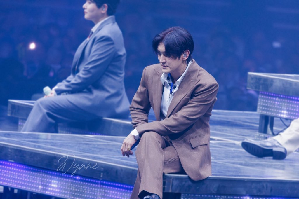 Wynne0717's tweet photo. SUPER SHOW 10 💙 SJ-CORE DAY1

#슈퍼주니어 #SUPERJUNIOR
#시원 #SIWON
#HAPPYSIWONDAY https://t.co/D8B3Pb5rvF