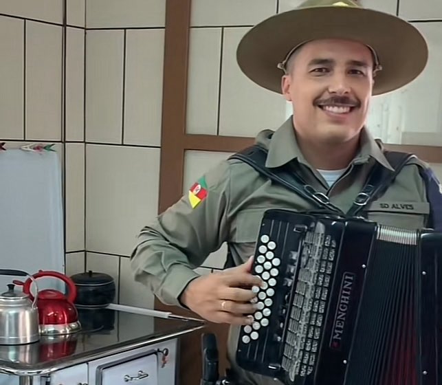 RS MEMES tweet media