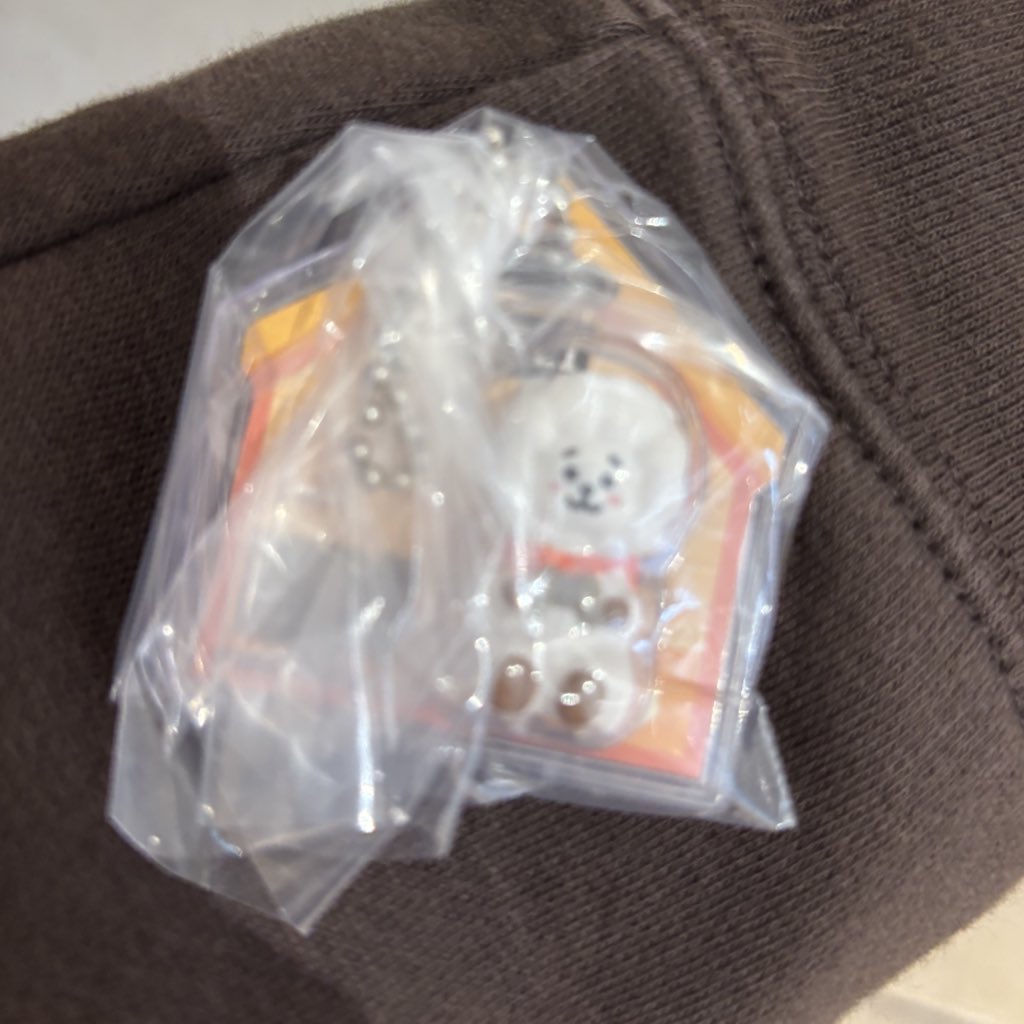 jun_jun_p_'s tweet photo. @rerere_subomi @null 初めまして、検索より失礼いたします🙇‍♀️
当方RJを所持しております。
TATAとの郵送交換をお願い出来ますでしょうか？
ご検討の程よろしくお願いいたします。 https://t.co/iIgseHNYTc