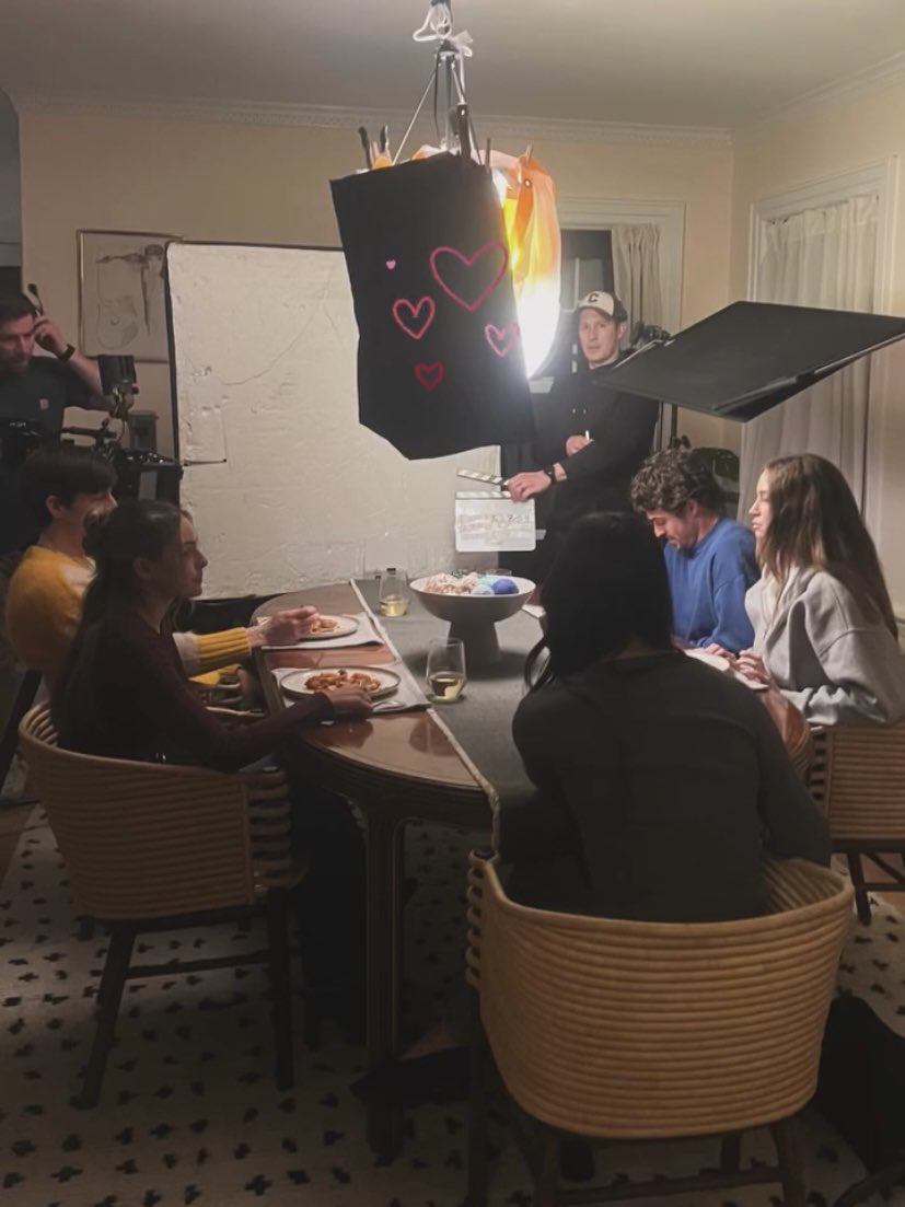 aepdanys tweet media