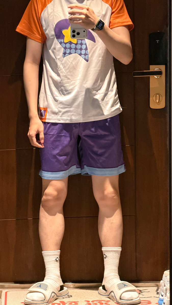 TKCorgi's tweet photo. 小洛克上线😈 https://t.co/lvL5Te6AxG