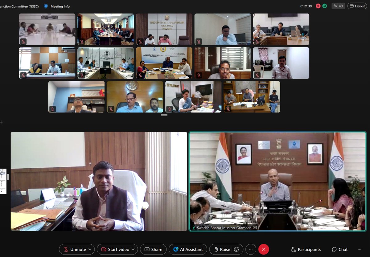 swachhbharat's tweet photo. The meeting was attended by all NSSC members, ACS/Pr. Secretaries/Secretaries and SBM(G) MDs from States/UTs, representatives from MoHUA, MoRD and MoPR, senior officers of @MoJSDDWS and two non-official members.#SBMG https://t.co/4lljAz4eSE