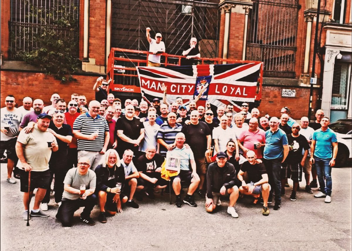 ukcasuals tweet media