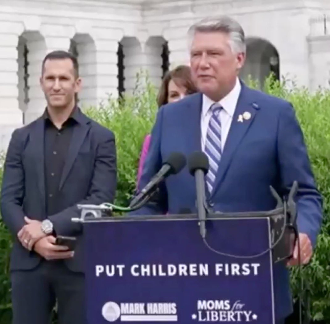 Woody Arkenstat 🇺🇦 tweet media