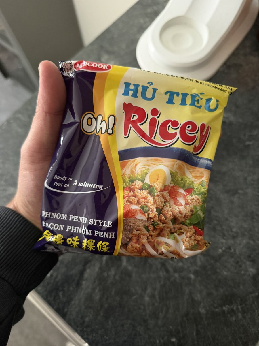 𝐁𝐨𝐛 𝐇 𝐋𝐥𝐨𝐲𝐝 ✯ 𓃠 tweet media