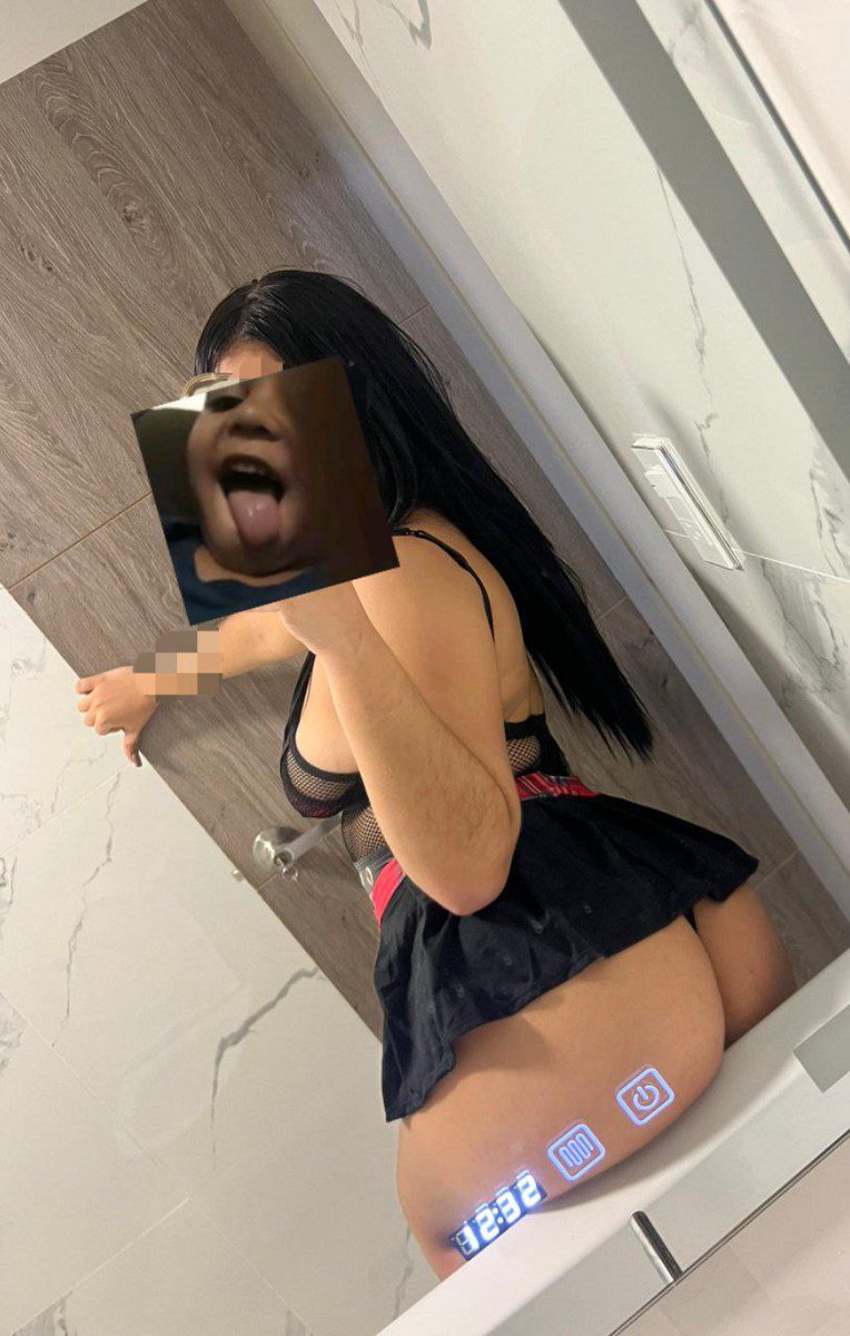 Victoria Martinez 😈😏 tweet media