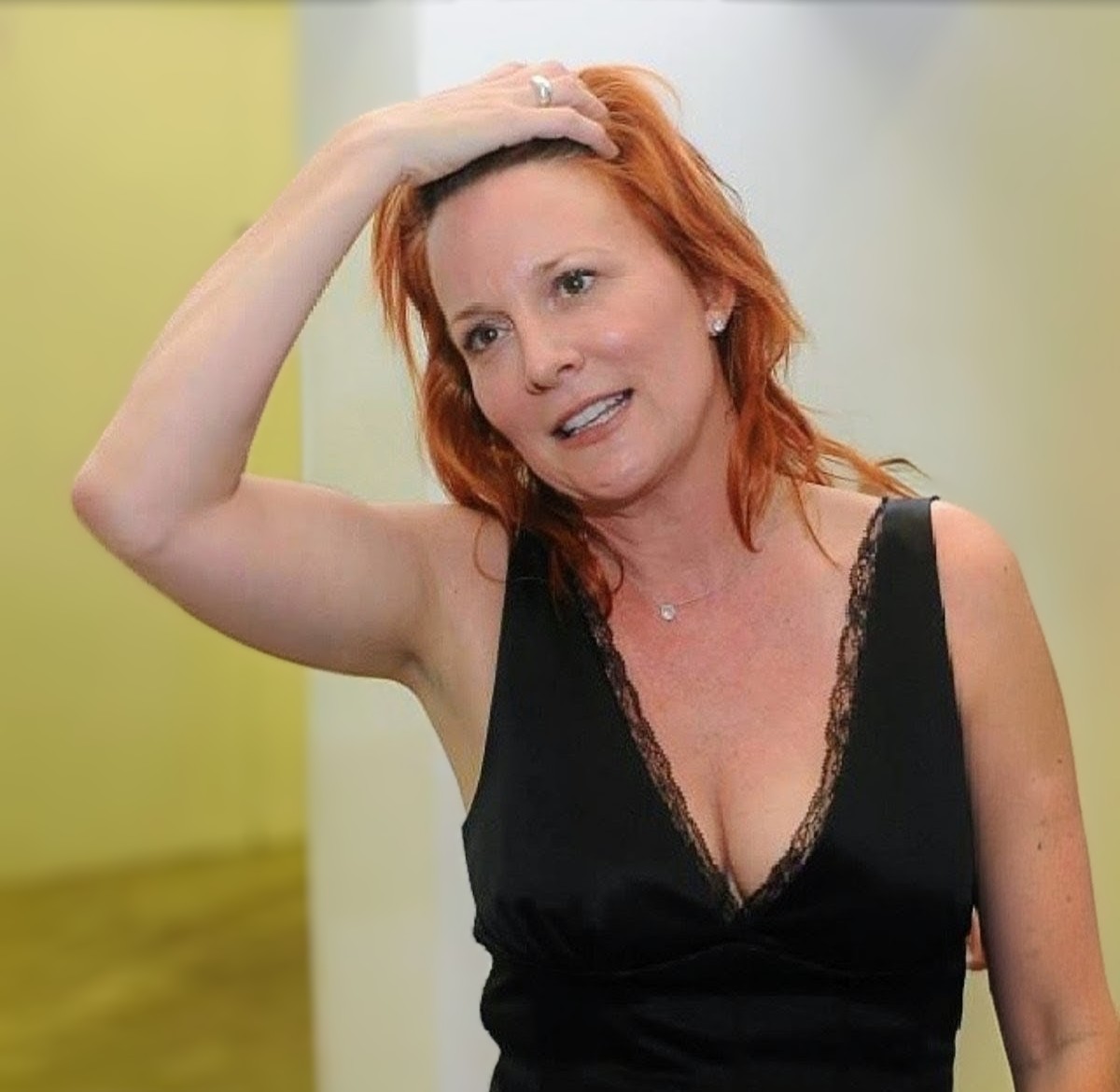Lynne Phoenix - 'Bette, and Tina Are Home.' tweet media