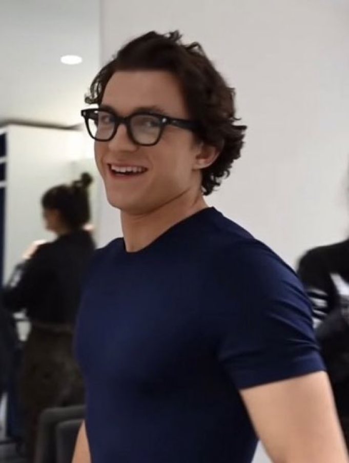 E quando o Tom der a primeira entrevista e soltar um “my wife” pra Zendaya.