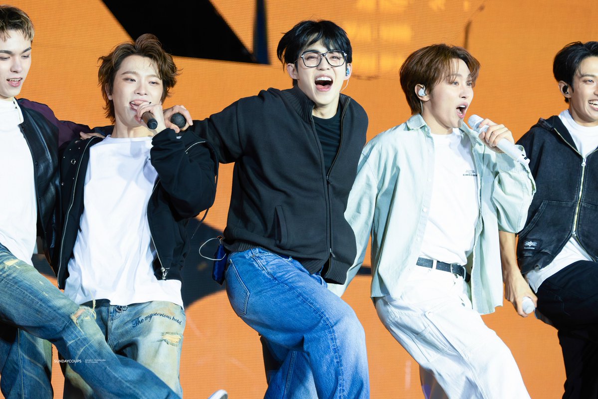 𝐒𝐔𝐍𝐃𝐀𝐘𝐂𝐎𝐔𝐏𝐒 tweet media