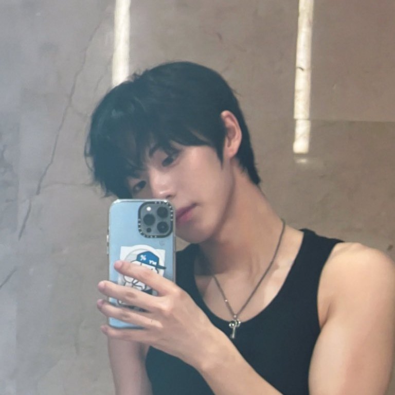 nino | sleepy multi ˚˖ 🍙 . 𖦹˙— 🐈⬛ tweet media