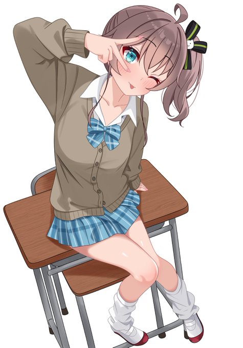 僕の席を占領してるまつりちゃん
#祭絵 