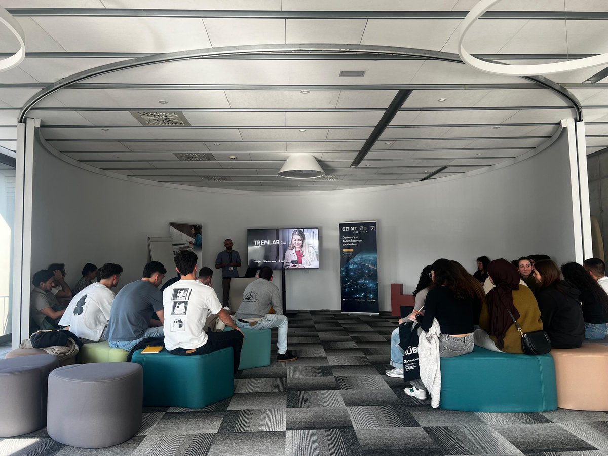 Antena TrenLab tweet media