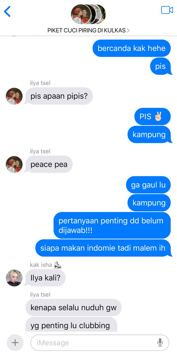 diceritakan's tweet image. #TCRF: perkara makan indomie

hollanov local smau ft. hunter schafer, amber glenn, and alex consani