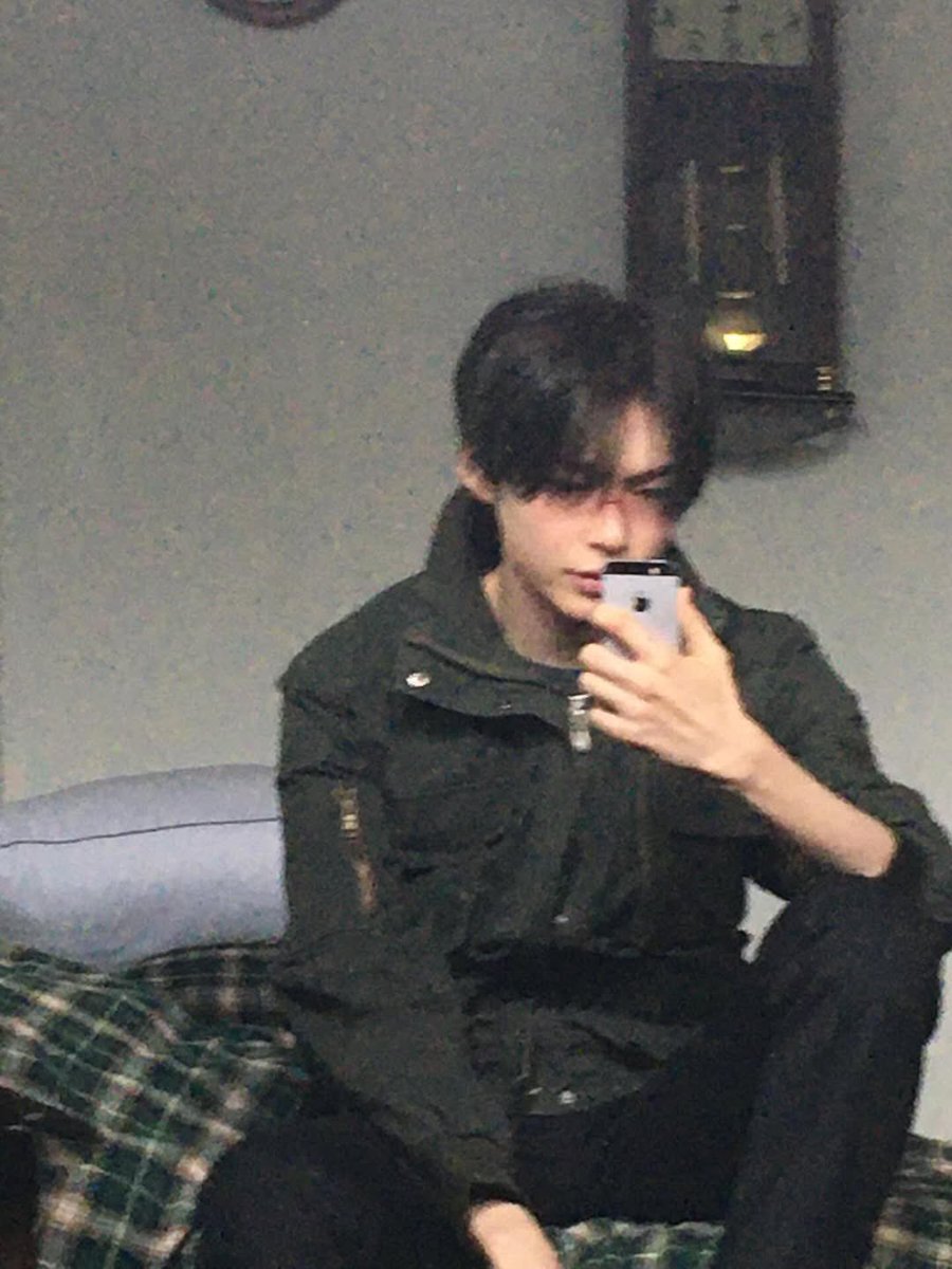 ZEROBASEONE 성한빈 SUNG HANBIN tweet media