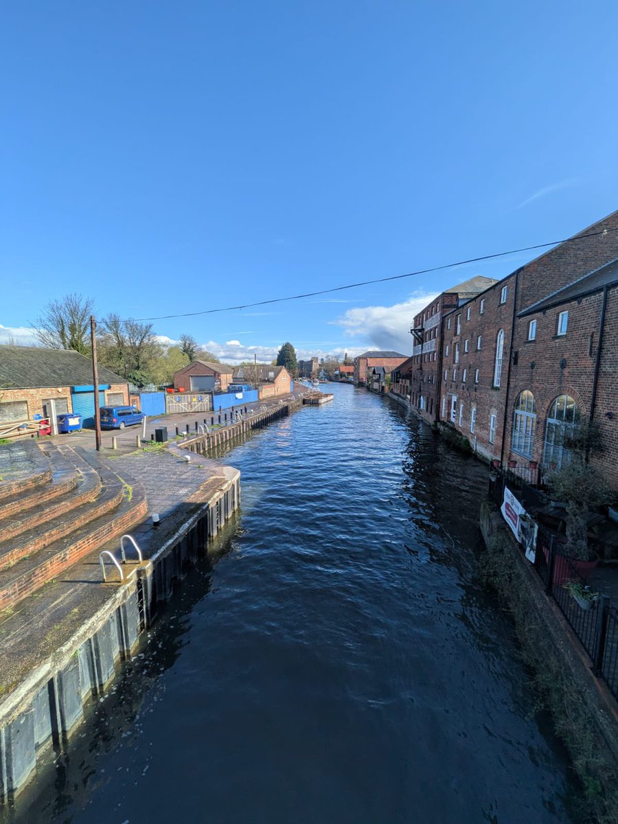 MenWalkTalk tweet media