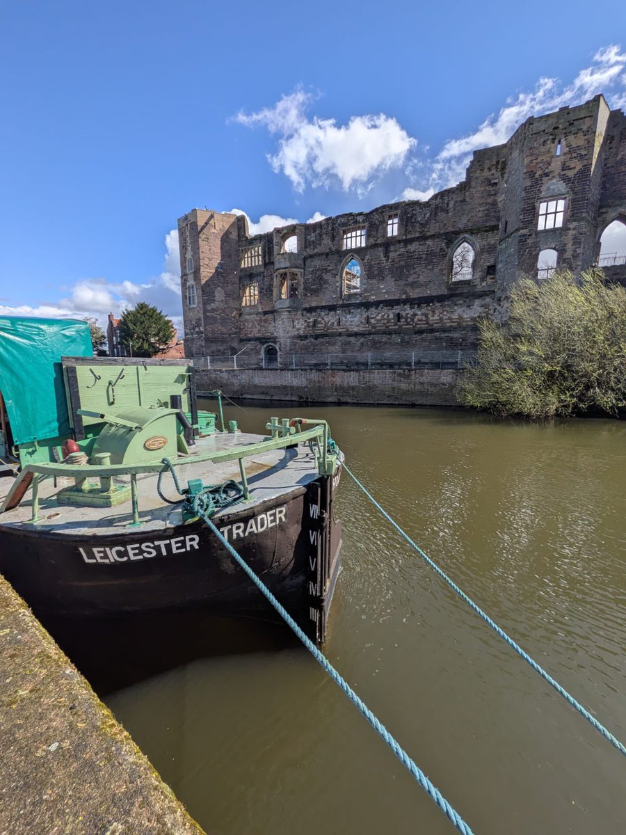 MenWalkTalk tweet media