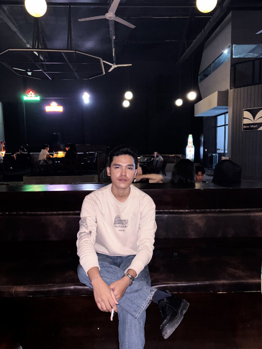 Libraboy tweet media