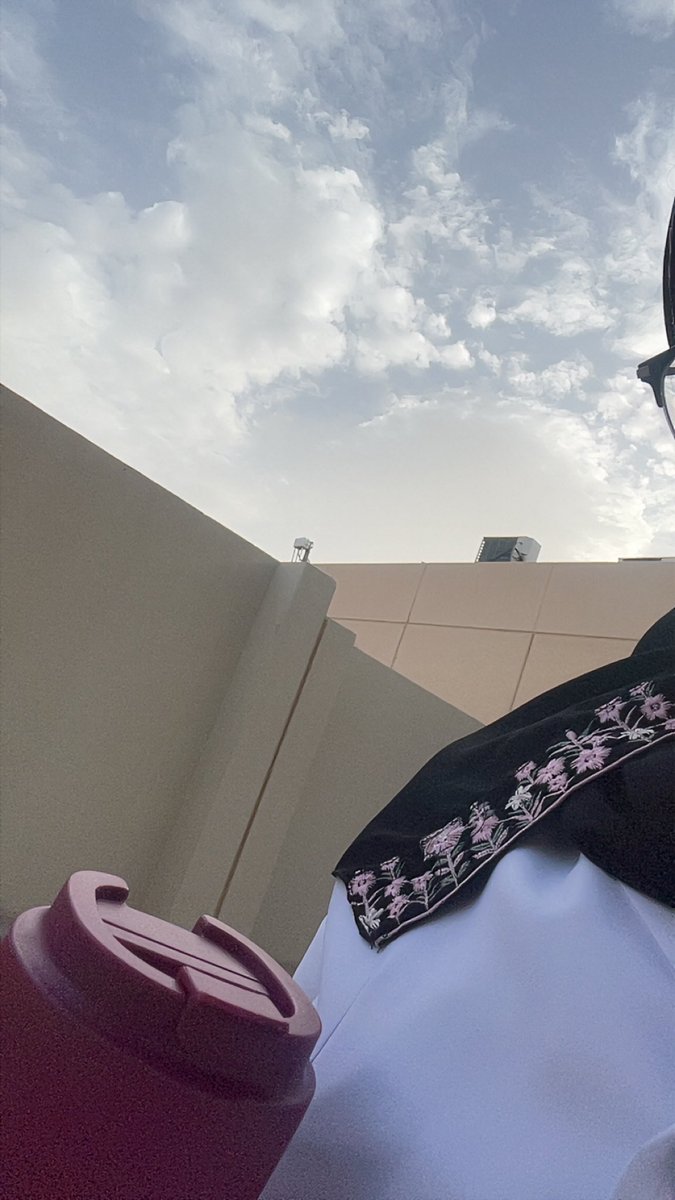 ريَـا tweet media