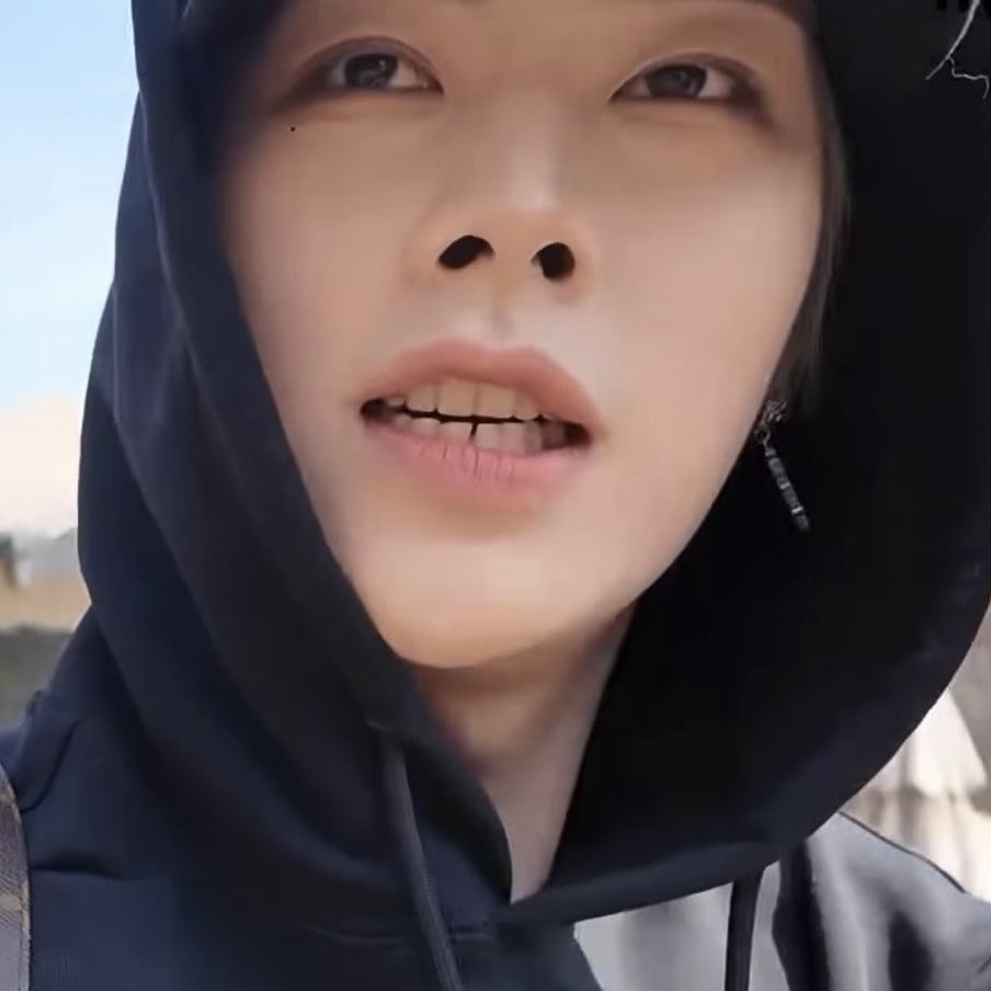 ໒꒱⋆˚ tweet media