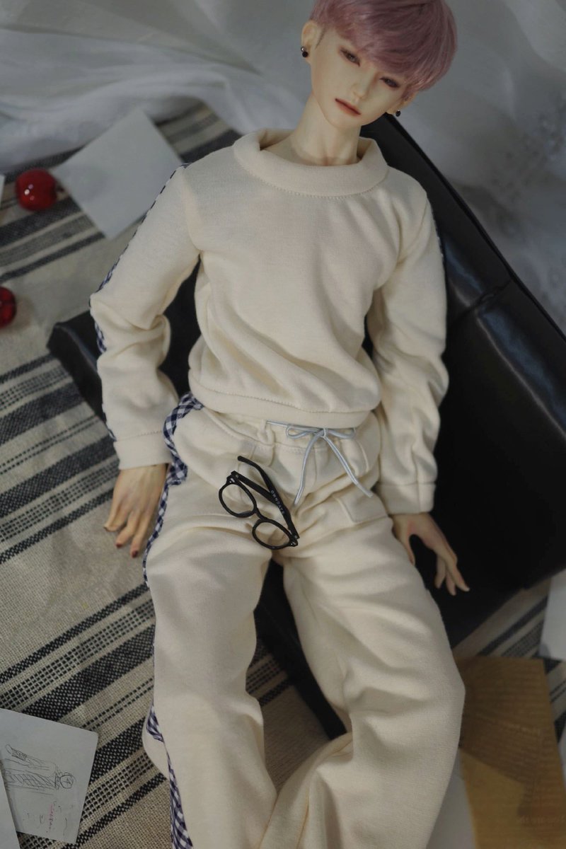 みる✝️andLica✝️新作スウェット受注してます❤️‍🔥 tweet media