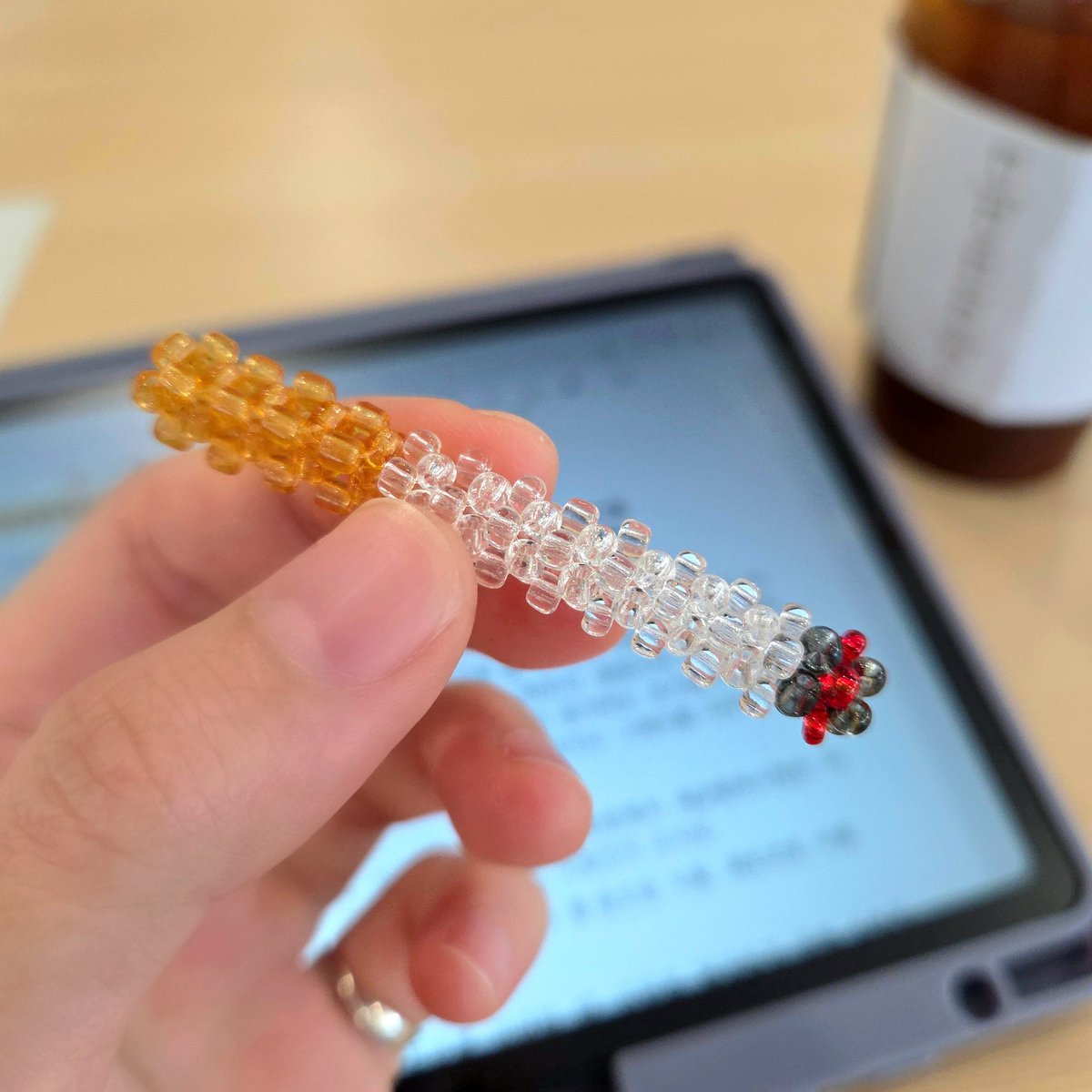 비즈공예도 껴주세요... tweet media