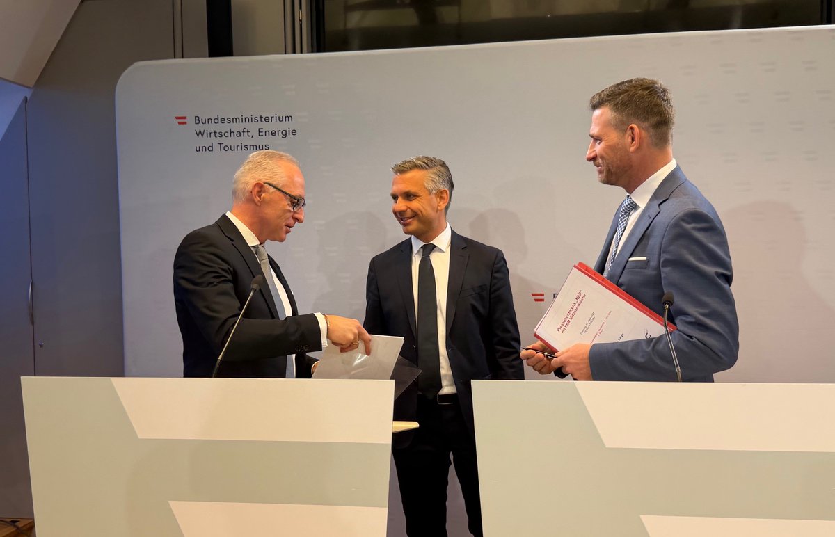 APG Austrian Power Grid tweet media