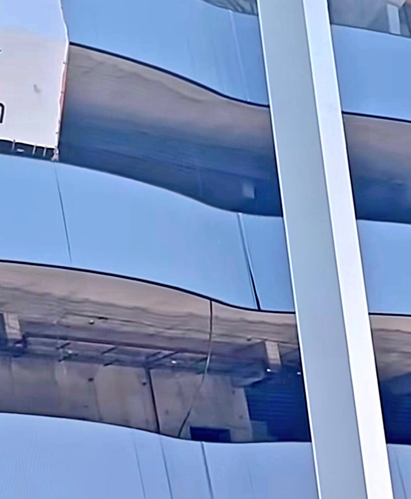 Out of Context Valencia C.F. tweet media