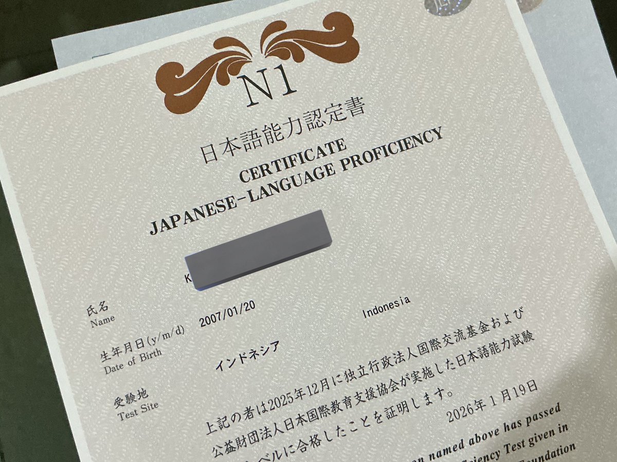 Rika ☆ tweet media