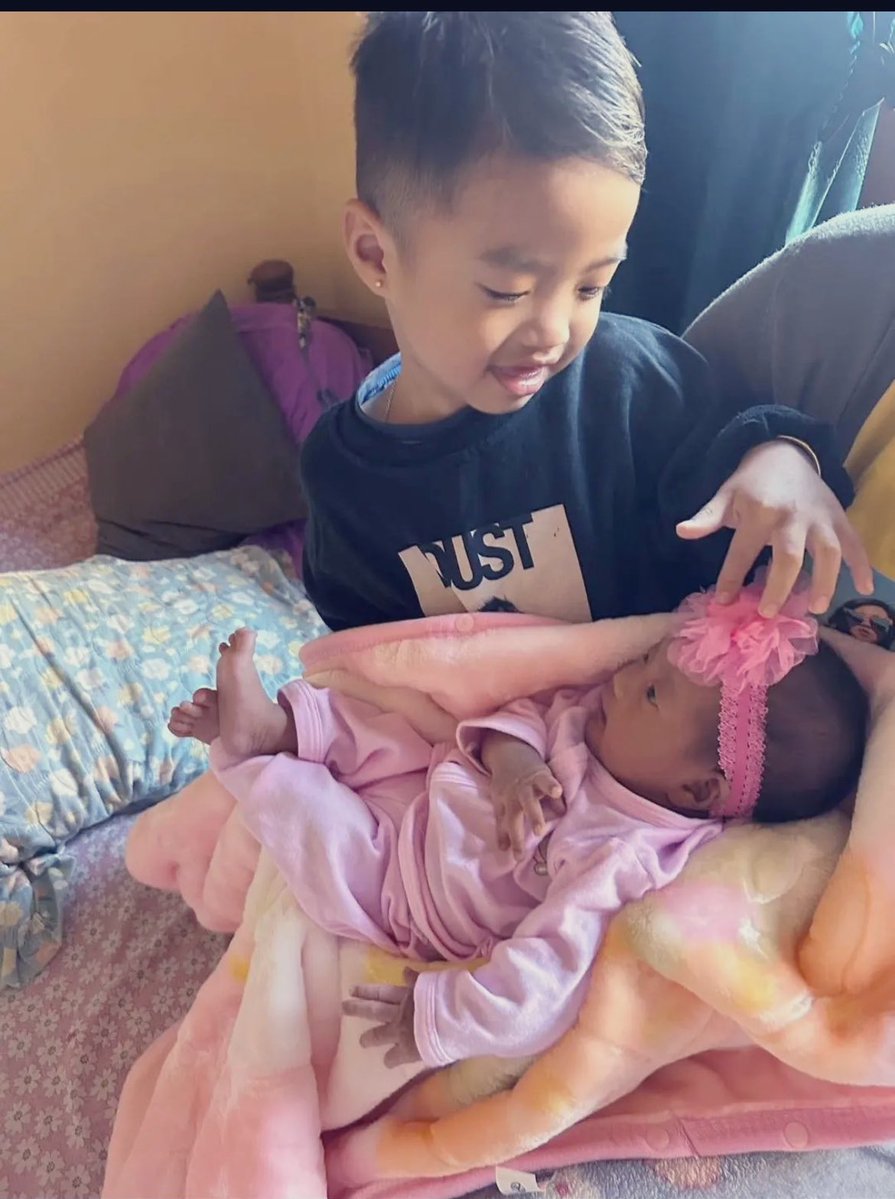 পে্মAnanda 0.2 tweet media