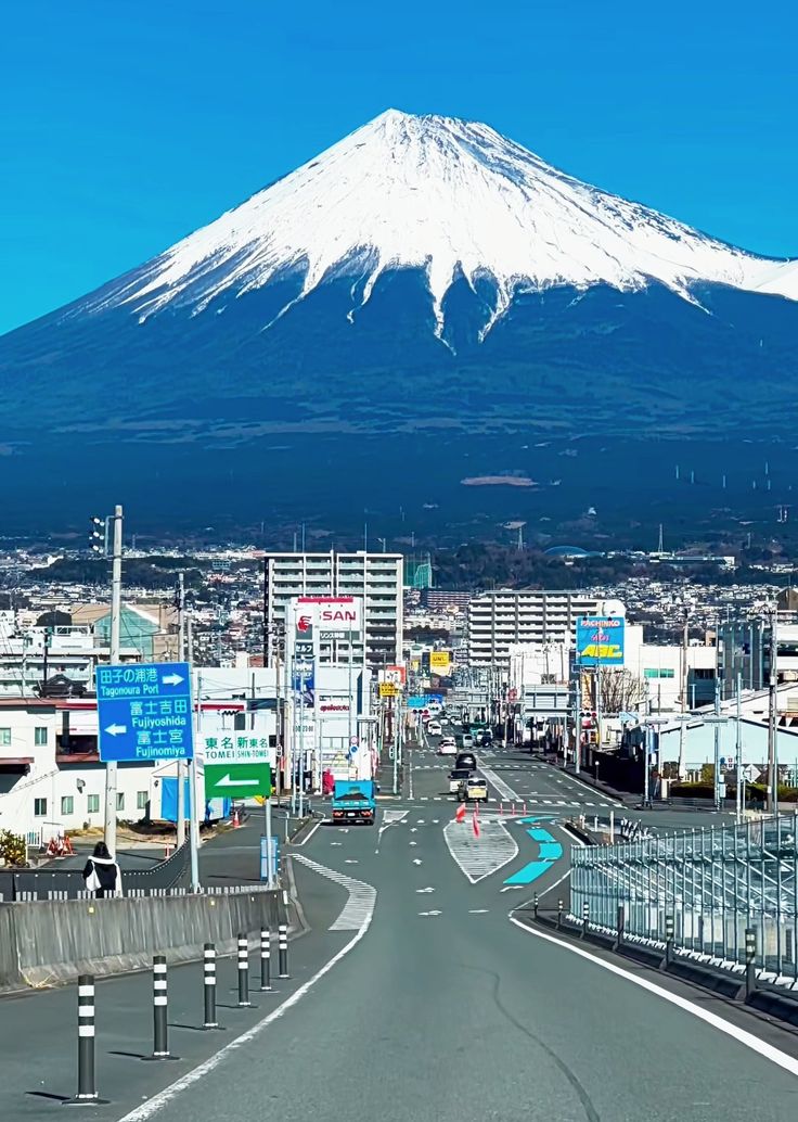 Beautiful world 🌍 tweet media