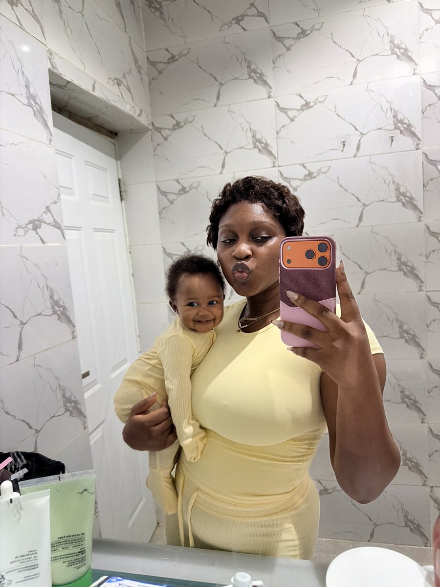 law of attraction (Temi) ❤️ tweet media