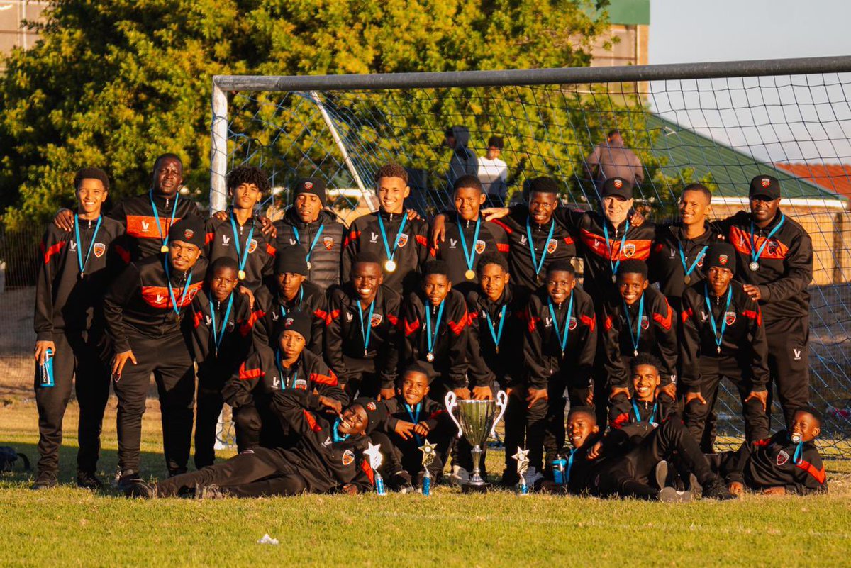 Ubuntu Football tweet media
