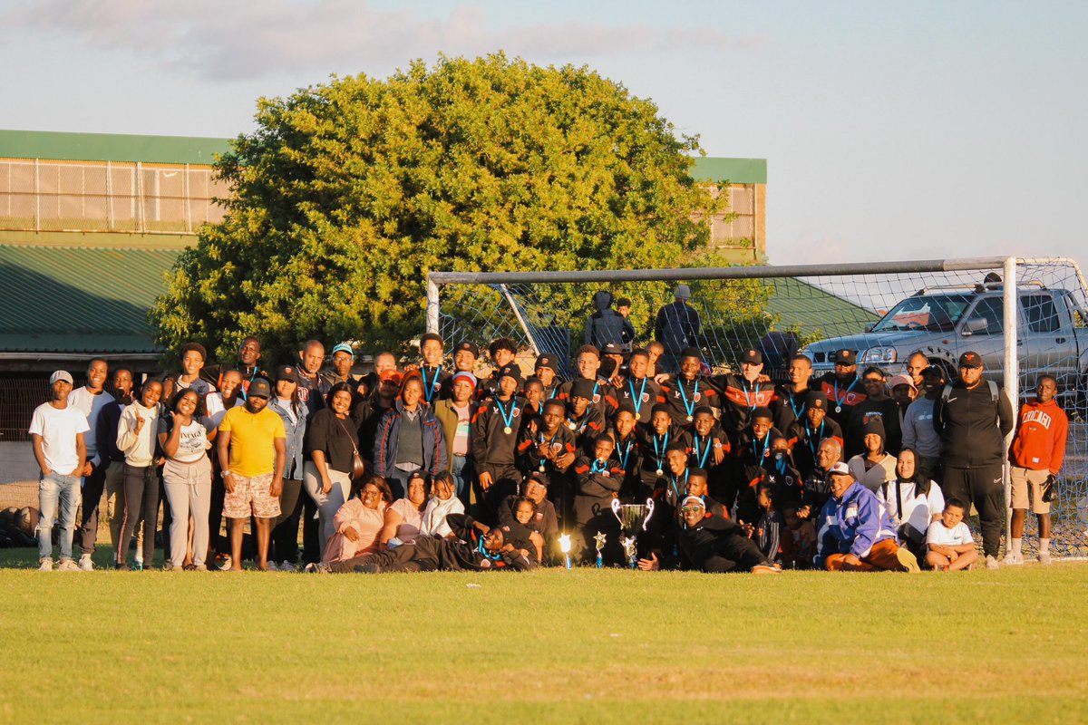 Ubuntu Football tweet media