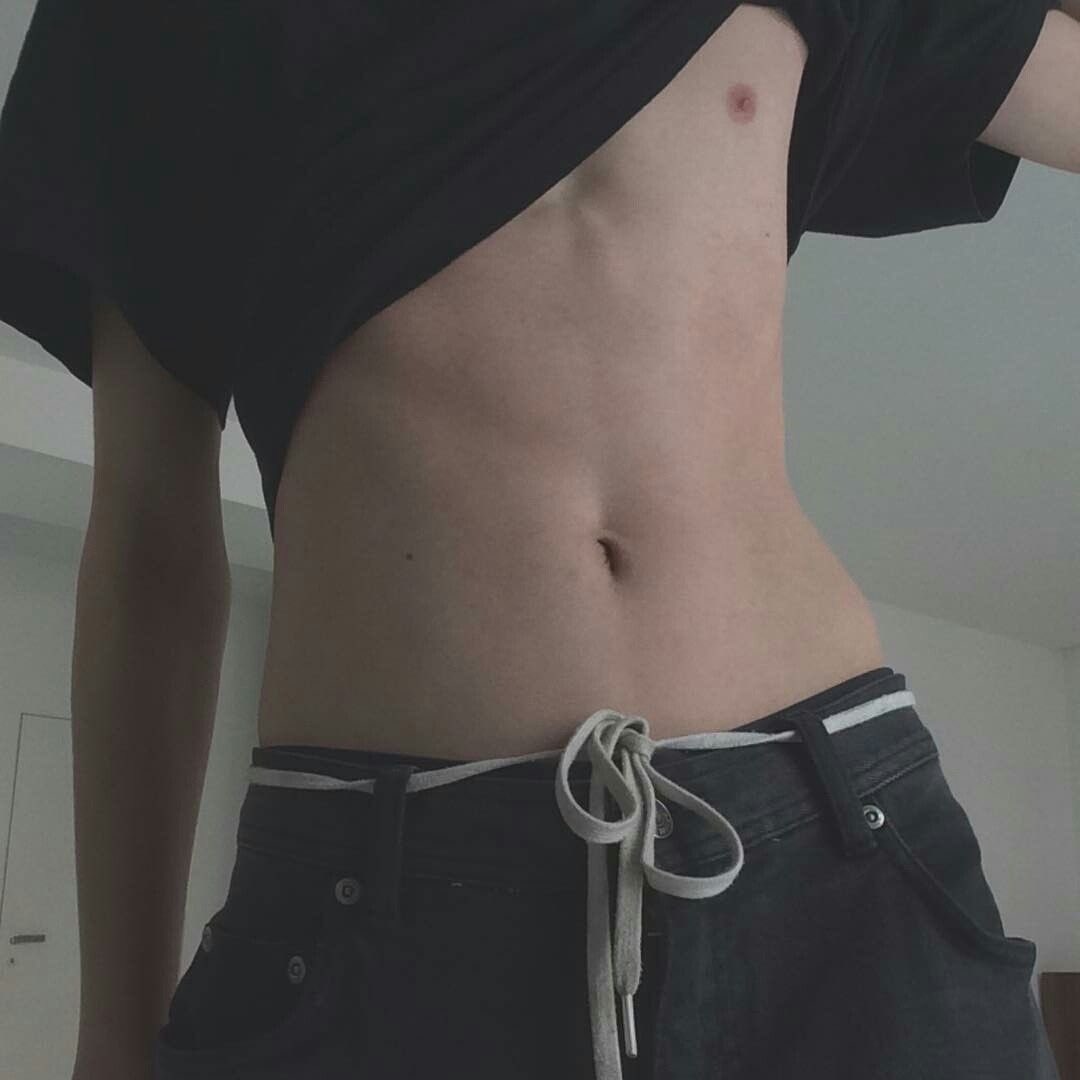 .˚𓏲♱ tweet media