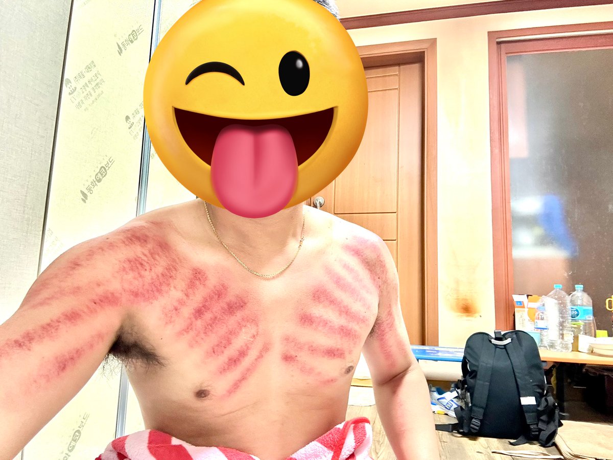 សុធី tweet media