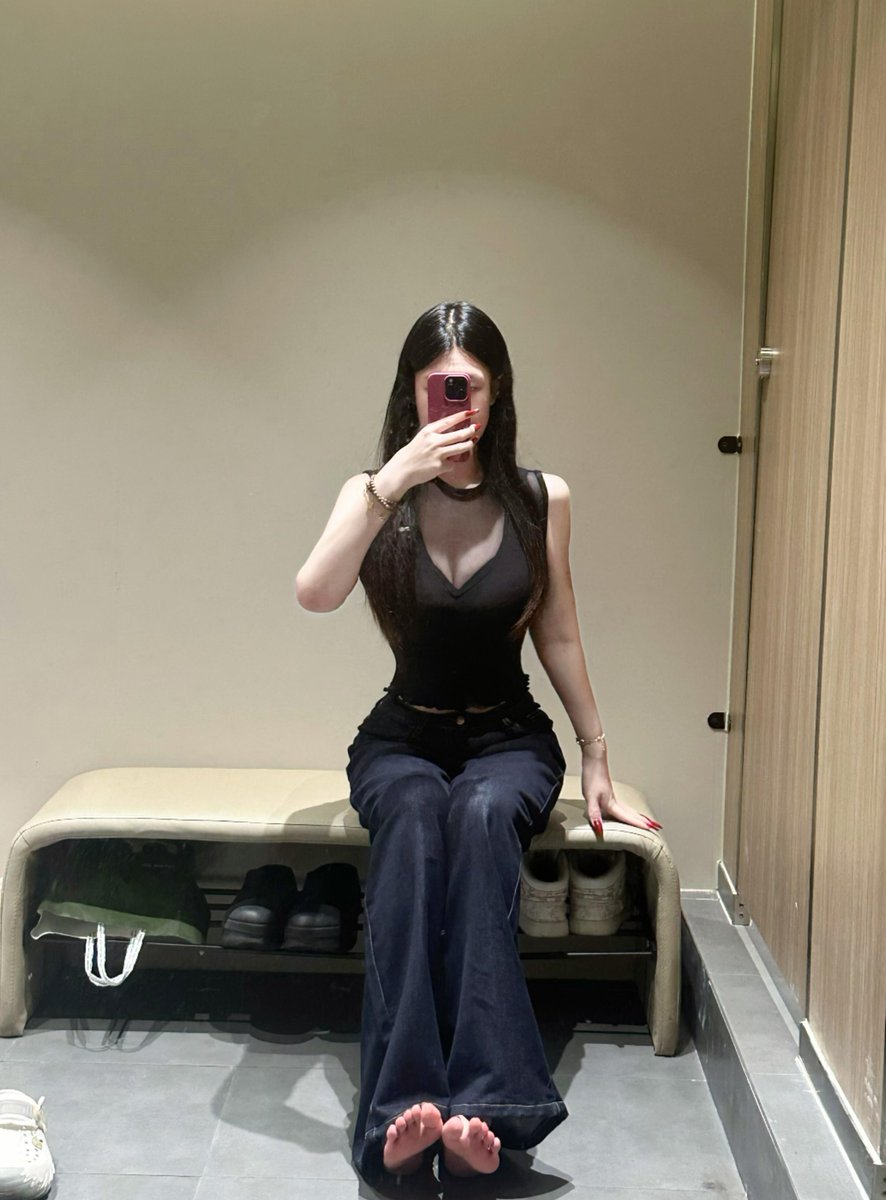 大 理个人 tweet media